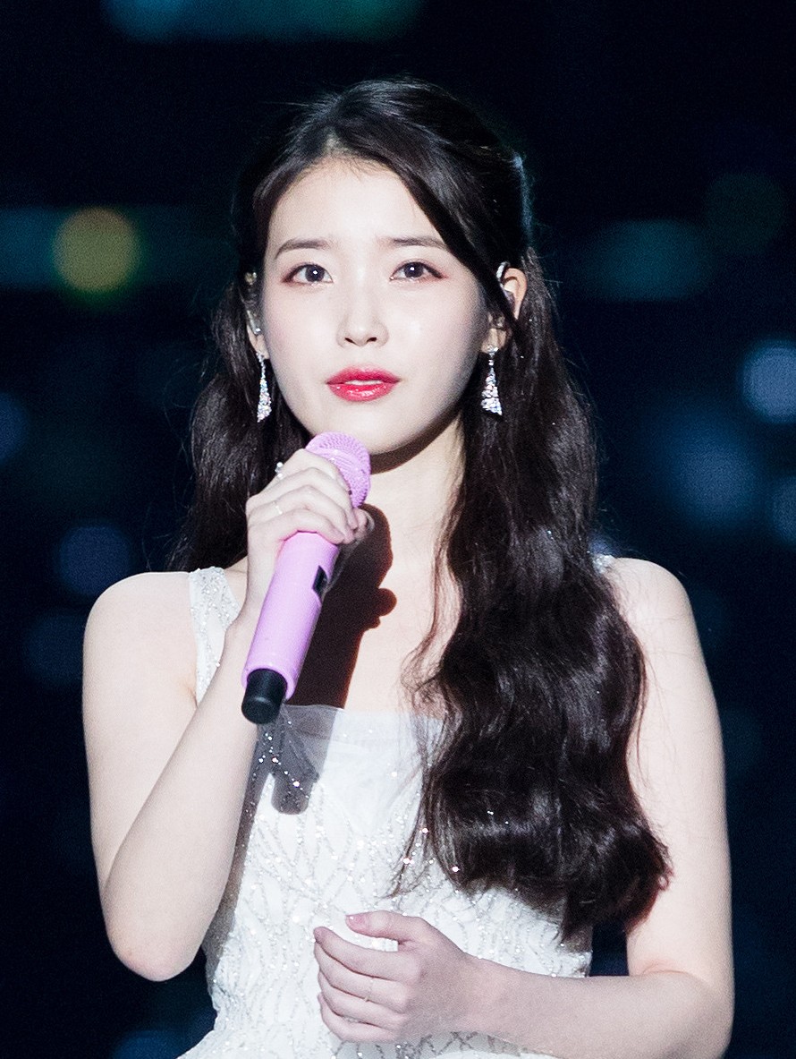 IU_MelOn_Music_Awards_2017_03