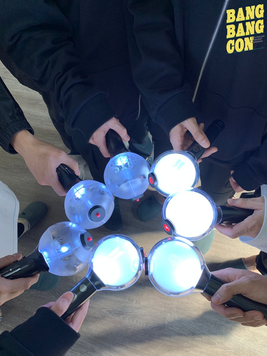 group-lightsticks