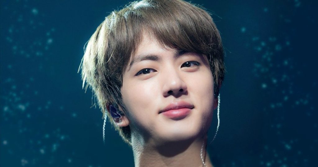 Voici 10 choses qui rendent Jin heureux de BTS