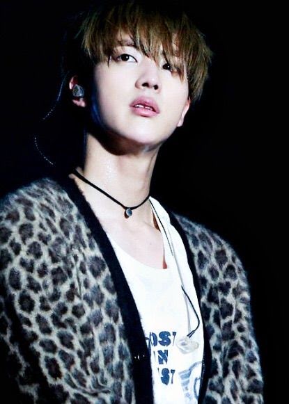 jin choker 27