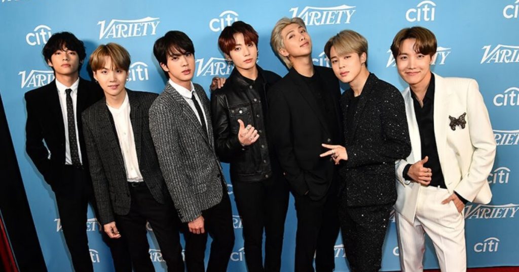 BTS et Armys battent ensemble un nouveau record du monde Guinness - 5 autres moments qui ont prouvé qu'ils étaient un match fait au paradis