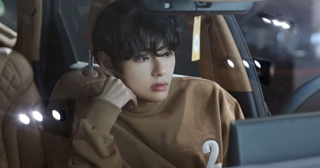 Le V de BTS a acheté une nouvelle voiture Hyundai, voici un aperçu