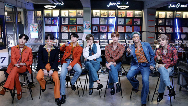 Renseignez-vous sur le magasin de disques où BTS a joué pour "Tiny Desk Concerts" |  Kpopmap