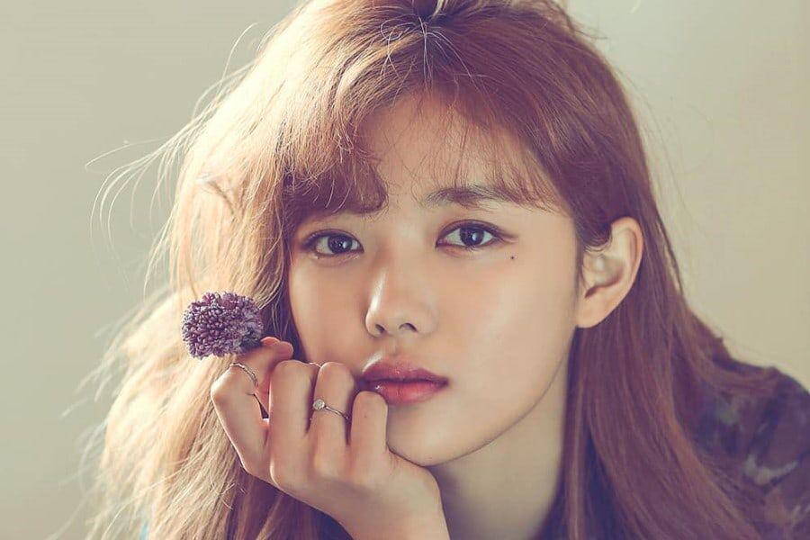 Kim Yoo Jung devient le plus jeune membre du club des principaux donateurs de ChildFund Korea