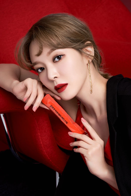 L'ancien membre de l'AOA, ChoA, choisi comme modèle pour la marque de soins de beauté, `` Glow ''