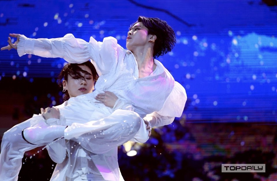 bts jungkook jimin black swan melon music awards 1