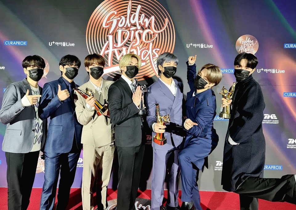 BTS-THE-35th-GOLDEN-DISC-AWARDS-bts-43739635-3300-2342