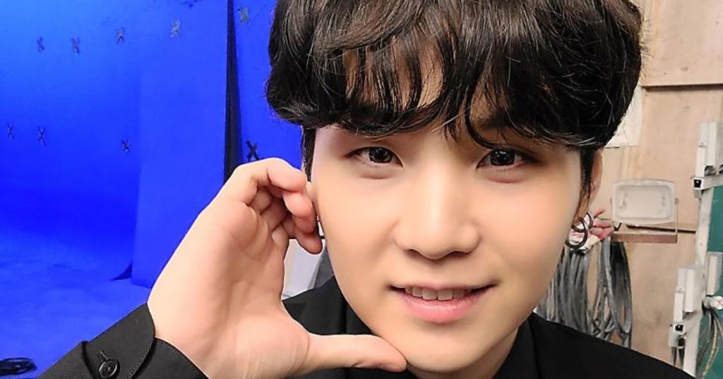 Suga de BTS révèle à quoi ressemble la réadaptation depuis qu'il a subi une chirurgie à l'épaule