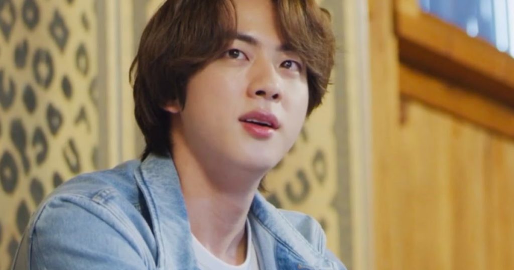 Le frère aîné de BTS Jin publie un message en ligne pour clarifier la déclaration de Jin de "You Quiz On The Block"