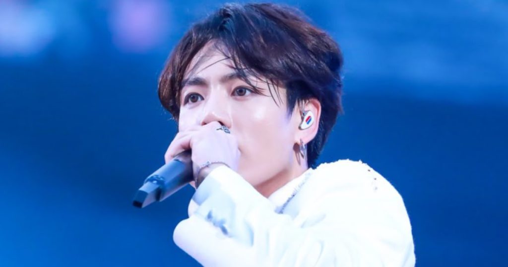 Jungkook révèle à quel point c'était difficile lorsqu'il a été nommé chanteur principal de BTS