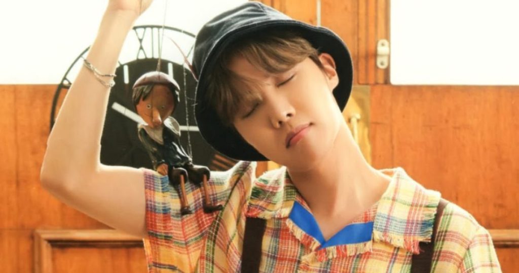 J-Hope de BTS révèle la longueur de son nez s'il était Pinocchio