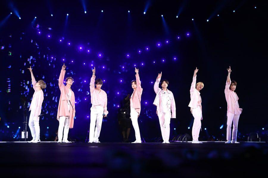 BTS attire plus de 2,7 millions de téléspectateurs simultanés pour l'événement de concert en ligne «BANG BANG CON 2021»