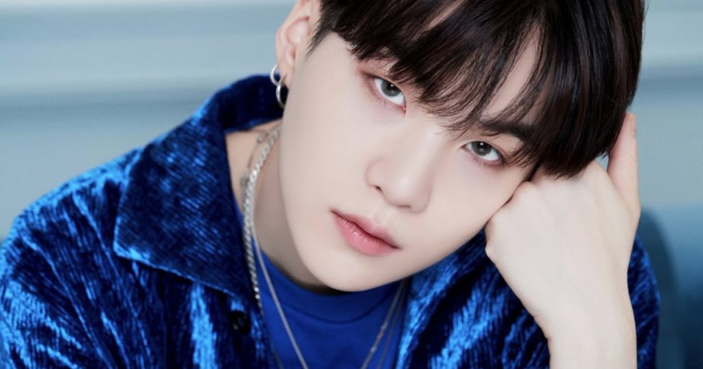 Suga de BTS parle de ses parents désapprouvant son rêve et déchirant ses paroles