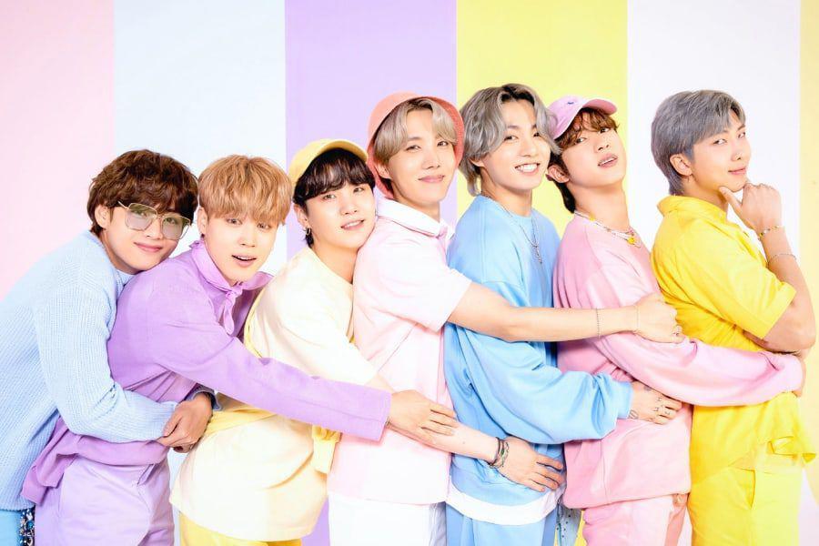 BTS lance la Festa 2021 avec d'adorables portraits de famille - BTS KPOP