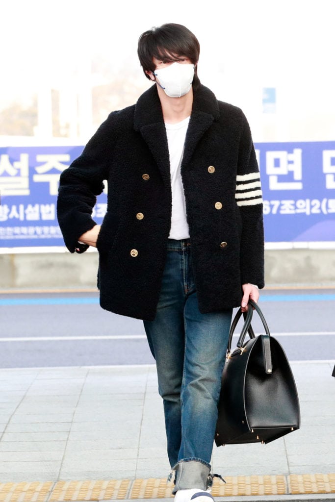 200220-BTS-Jin-Fashion-Incheon-Airport-3-683x1024