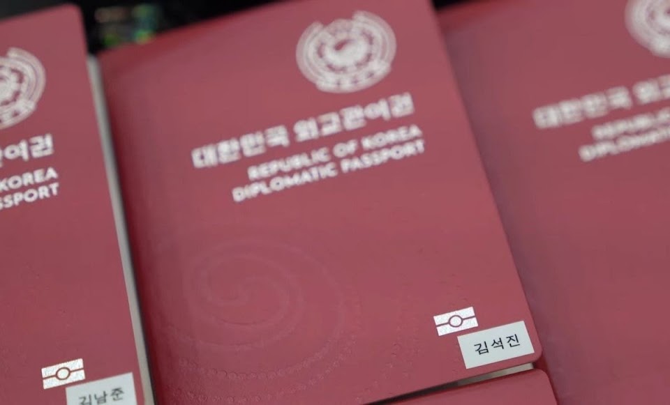 passeports diplomatiques bts