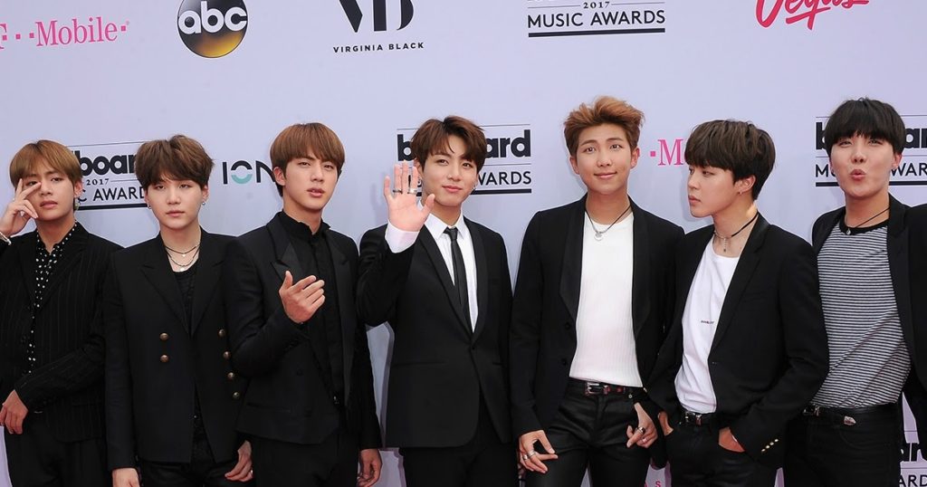 Le destin de chaque membre du BTS, raconté par une diseuse de bonne aventure