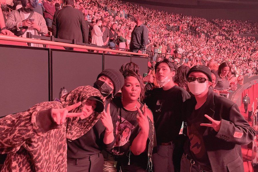 BTS et Lizzo partagent des photos amusantes prises ensemble lors du concert de Harry Styles à Los Angeles