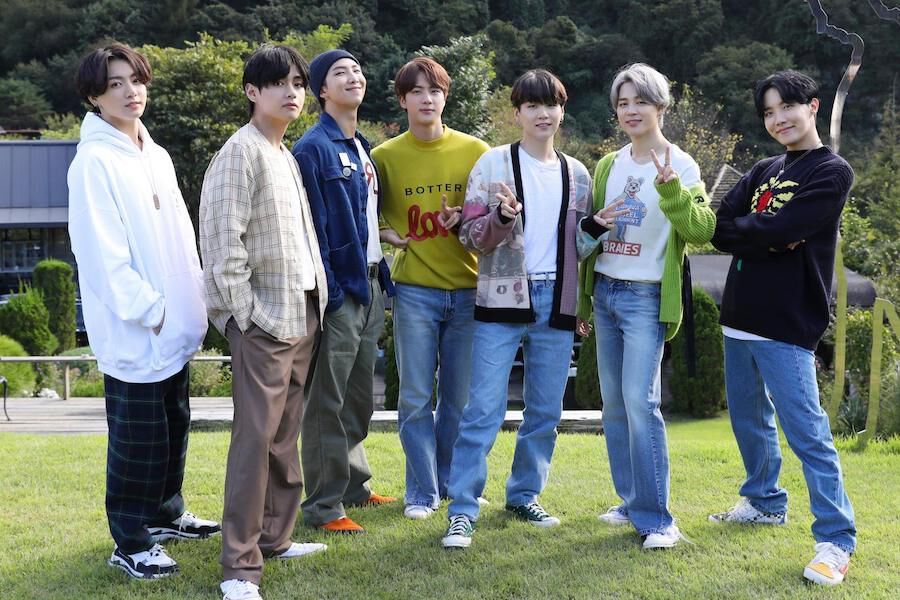 "Life Goes On" de BTS devient leur 15e MV à atteindre 400 millions de vues