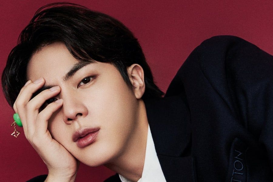 Jin de BTS explique son surnom "Worldwide Handsome", les paroles de BTS qui ont changé sa vie, et plus