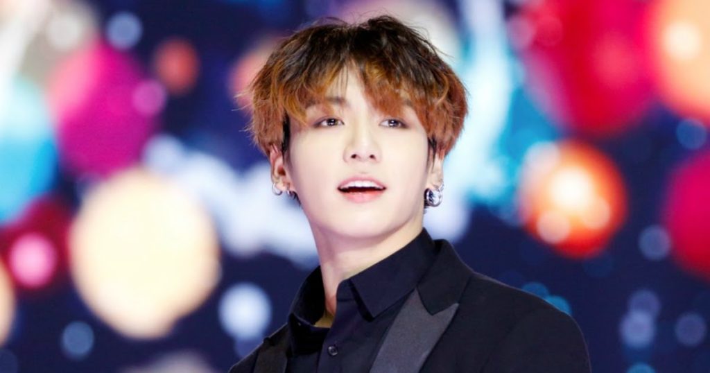 Seulement 13 GIF de Jungkook de BTS étant Jungkook-In-The-Middle