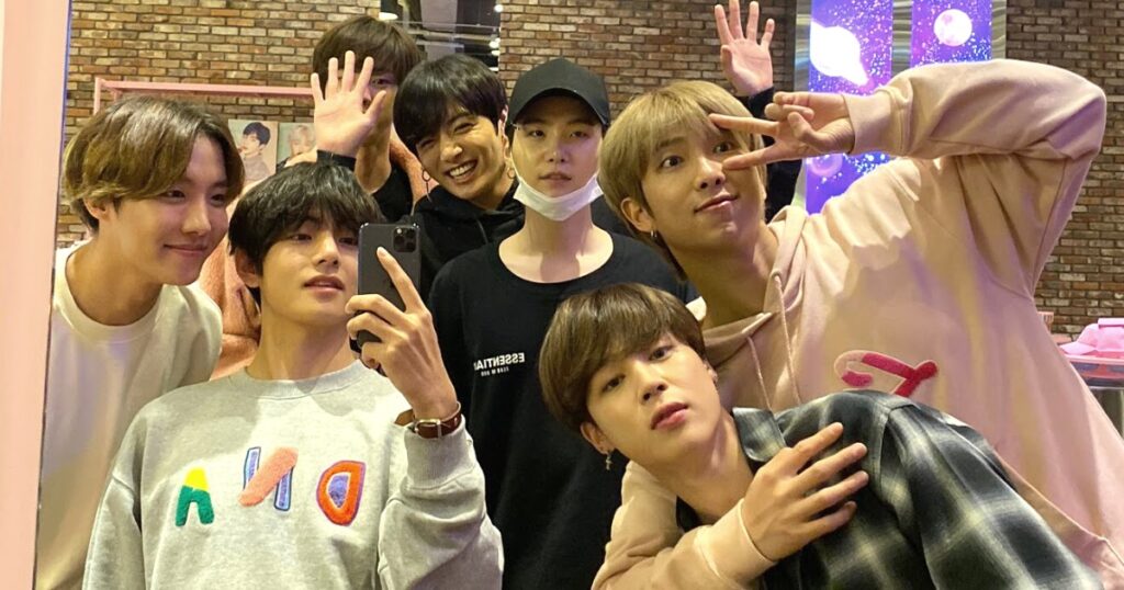 BTS choisit sa photo de groupe OT7 préférée - et ce n'est peut-être pas ce que vous attendez