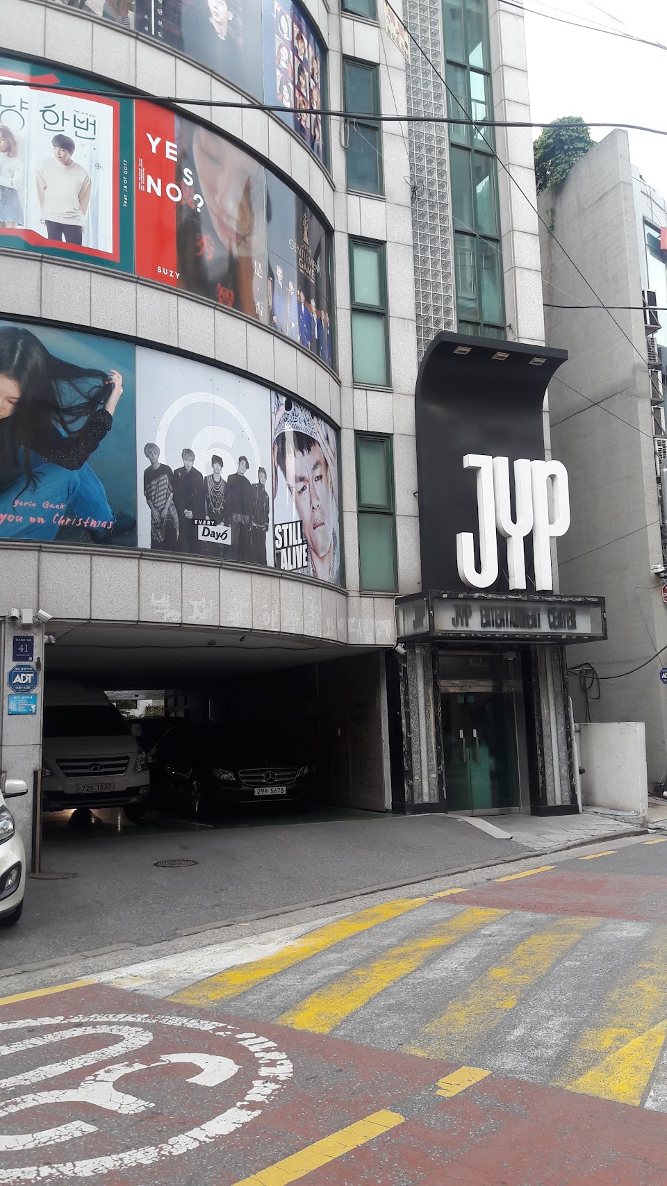 jyp-building-alors