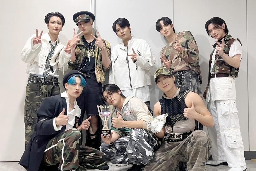 Regardez: ATEEZ remporte la 2e victoire pour "BOUNCY (K-HOT CHILLI PEPPERS)" sur "Show Champion";  Performances de fromis_9 et plus