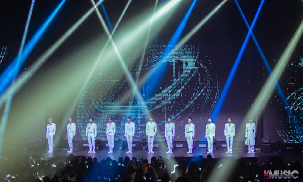 [K-Exclusive]: THE BOYZ a fait monter la température lors de l'étape de la tournée ZENERATION II à Los Angeles ⋆ Les dernières actualités et musiques kpop