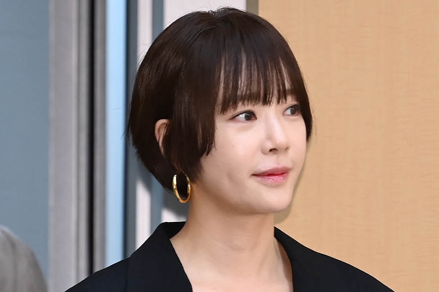 Hwang Jung Eum confirme sa rupture avec la star du basket