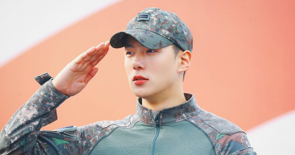 Minhyuk de MONSTA X retrouve ses membres pour sa libération militaire