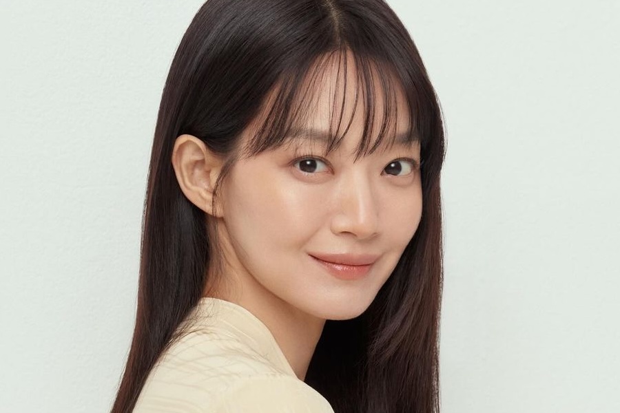 Shin Min Ah en pourparlers pour jouer dans un nouveau drame romantique fantastique