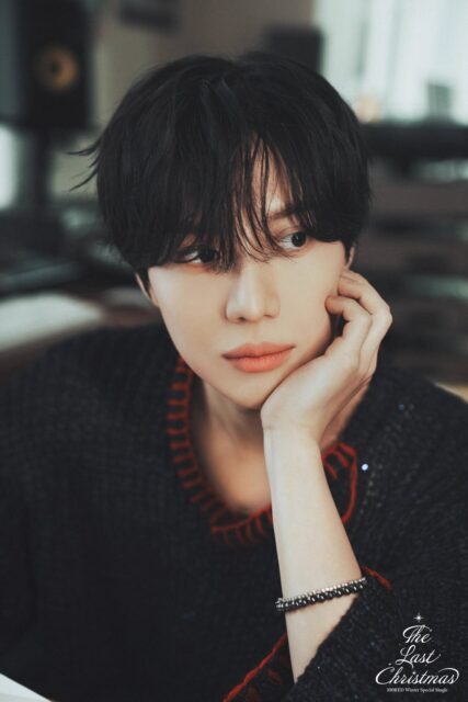 Taemin_The_Last_Christmas_concept_photo_1