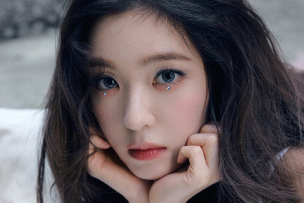 Irene de Red Velvet réalise la 7e meilleure vente de la première semaine parmi toutes les solistes féminines de l'histoire de Hanteo avec "Like A Flower"